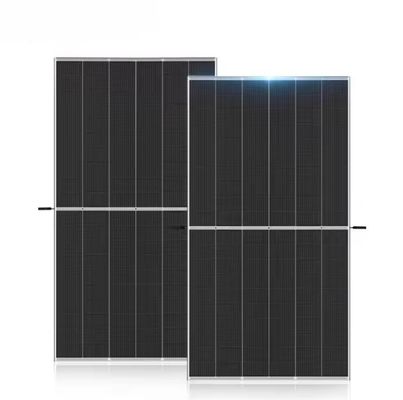 25 Trina TopCon Bifacial Mono Crystalline Solar Module 610W voor zonne-energiesysteem