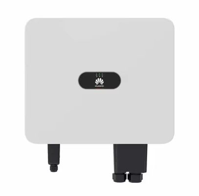 Driefasige zonne-inverter HUAWEI SUN2000-12/15/17/20/25KTL-M5 met 98,40% efficiëntie