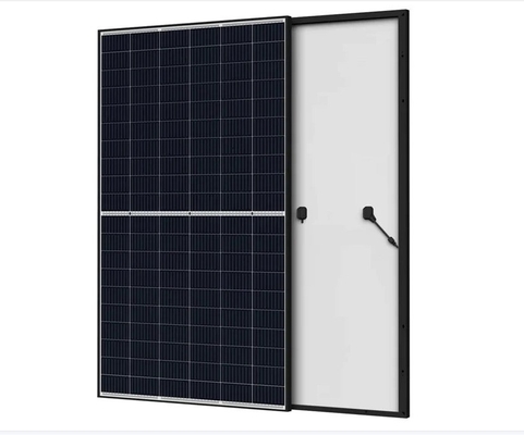 Monocristallijn PV-module van 450W met witte achterplaat en IP68-koppelbox